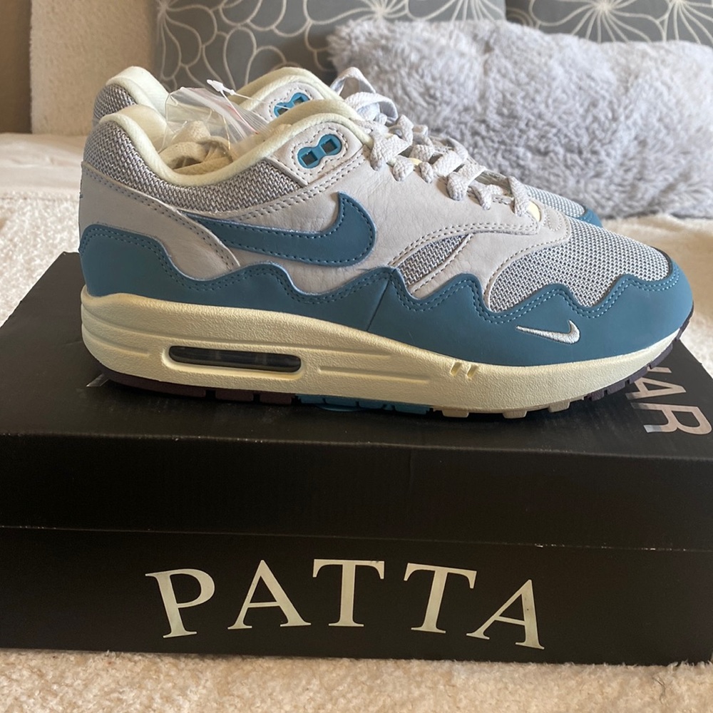 Nike Patta Blue Wave Shoes - Men’s 6.5